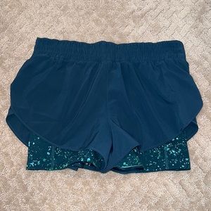 ATHLETA HIIT IT 2-IN-1 SHORT